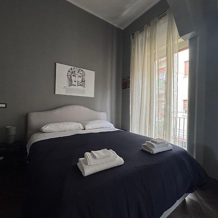 Etna Charme Apartment คาตาเนีย ภายนอก รูปภาพ